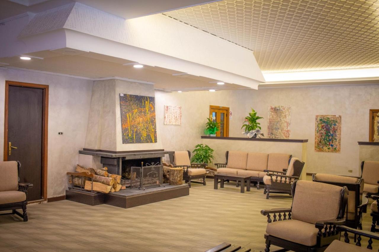 Cutura Sport Hotel & Residence Il Bivacco Del Parco מראה חיצוני תמונה